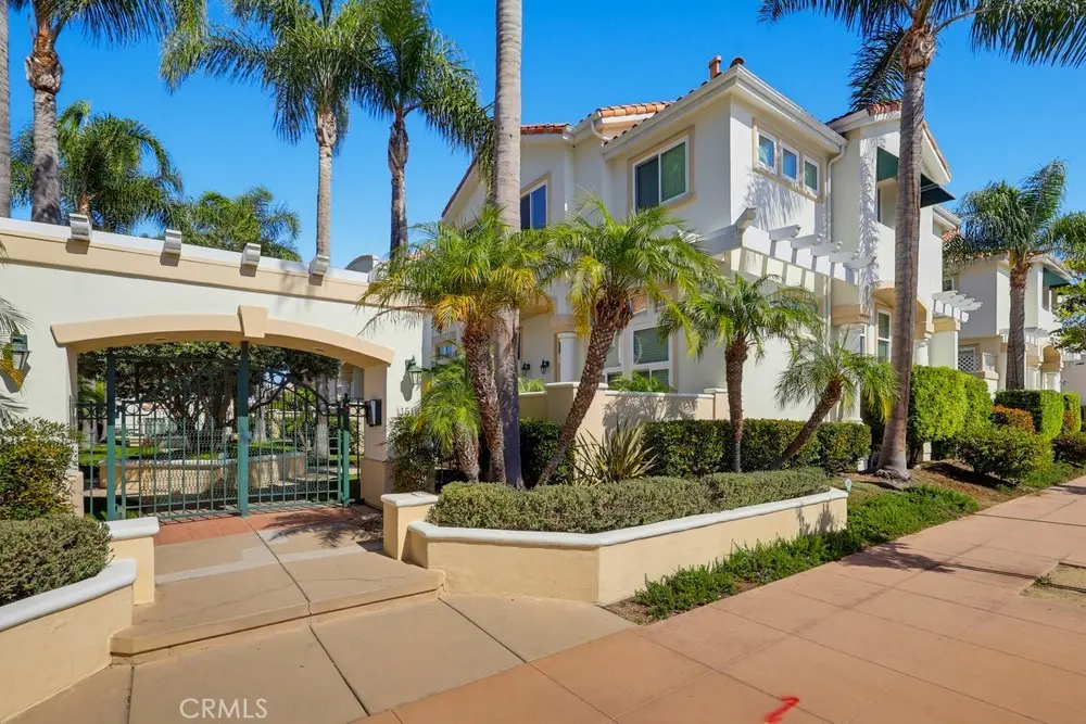 1516 Cravens 13, Torrance, CA — listing photo 1