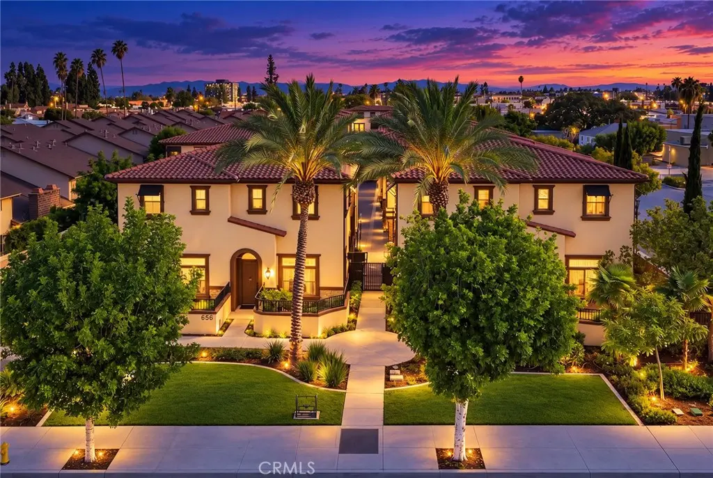 656 W Huntington L2, Arcadia, CA — listing photo 1