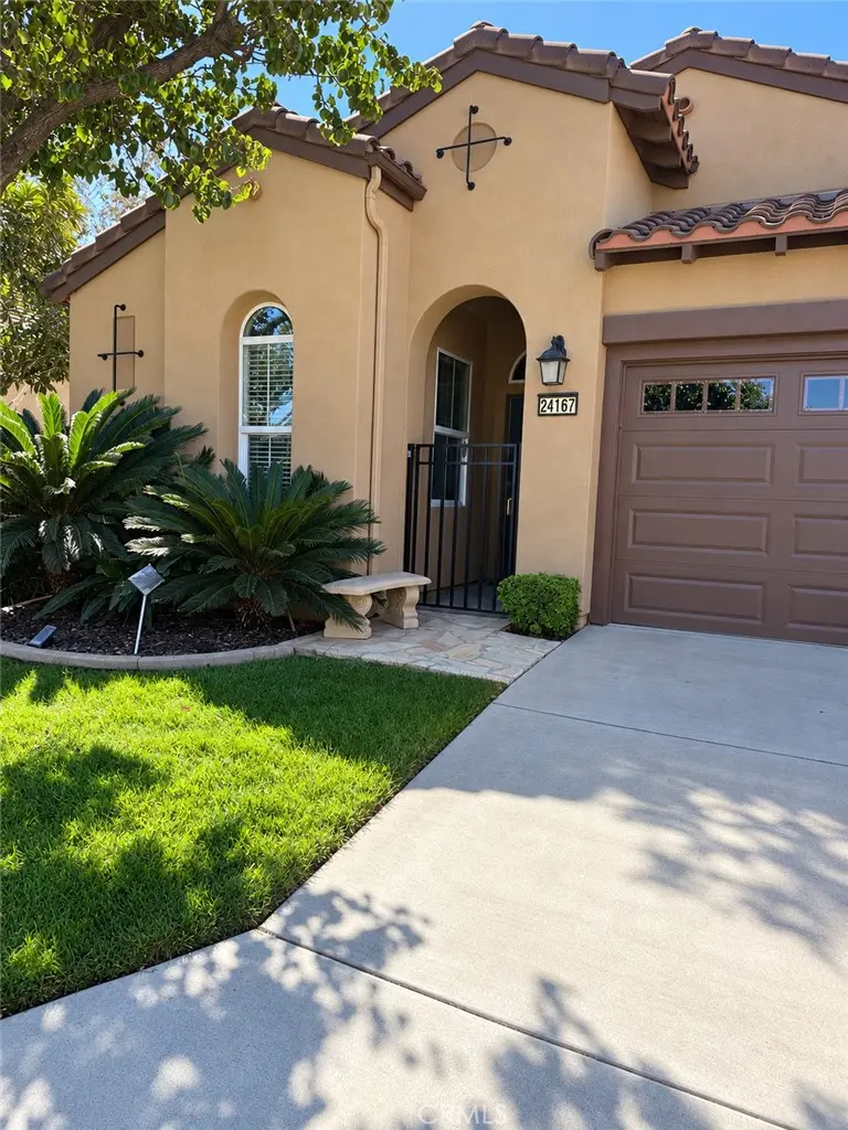Single Family Residence for sale at 24167 Songsparrow, Corona, CA featuring 2 beds and 2 baths