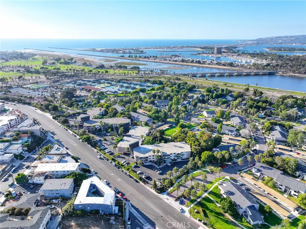 4444 W Point Loma Boulevard 28, San Diego, CA — listing photo 1