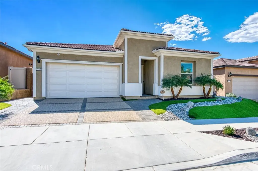 11865 Wandering Way, Corona, CA — listing photo 1