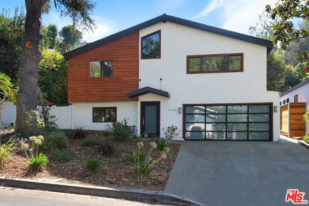 11734 Sunshine Terrace, Studio City, CA — listing photo 1