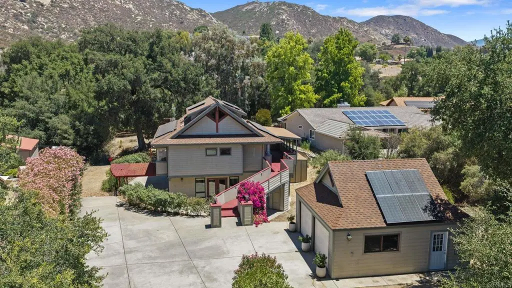 25552 Pappas Road, Ramona, CA — listing photo 1