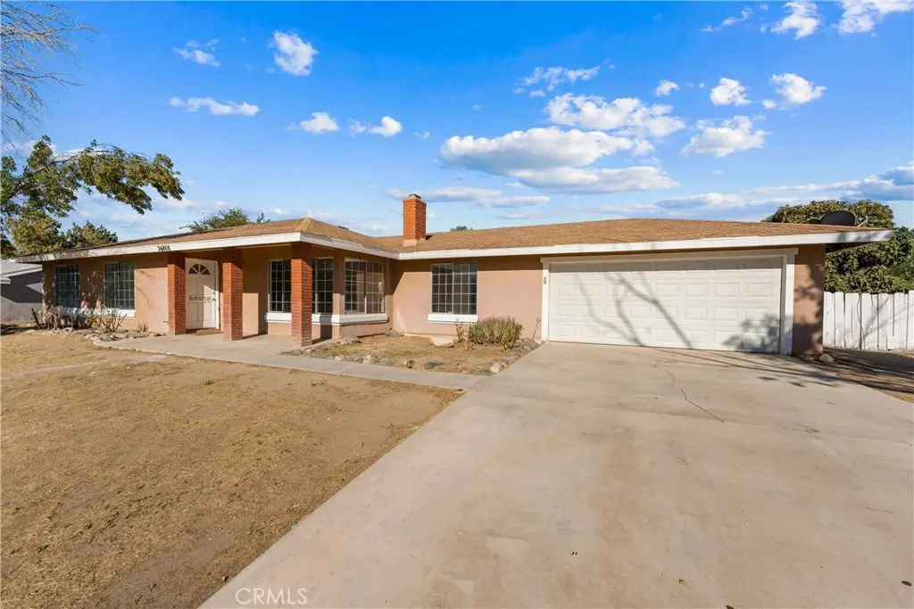 36868 95th E, Littlerock, CA — listing photo 1