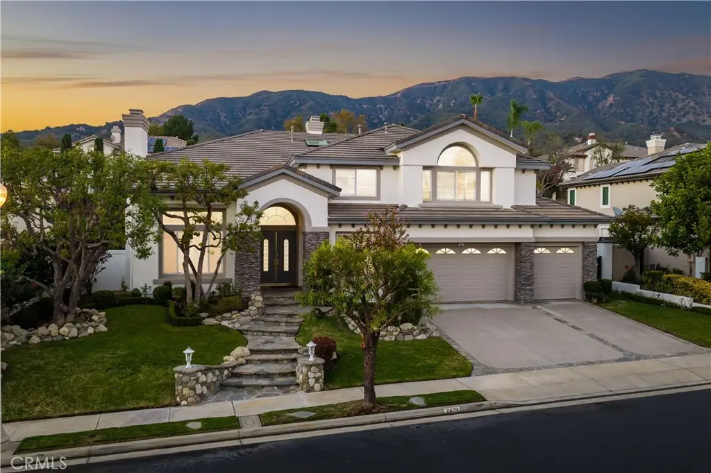 2429 Abadejo, La Verne, CA — listing photo 1