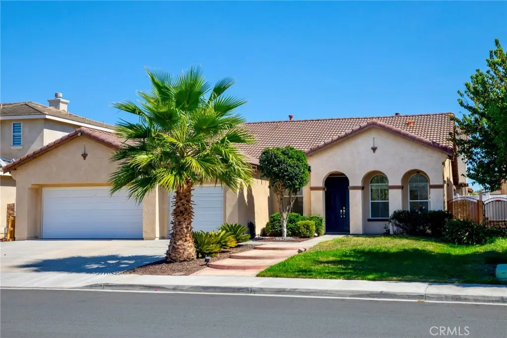 7432 Cobble Creek Drive, Eastvale, CA — listing photo 1