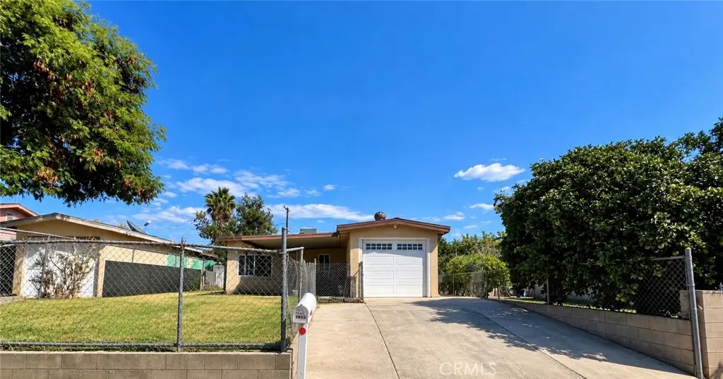 1452 Holly Ave., Colton, CA — listing photo 1