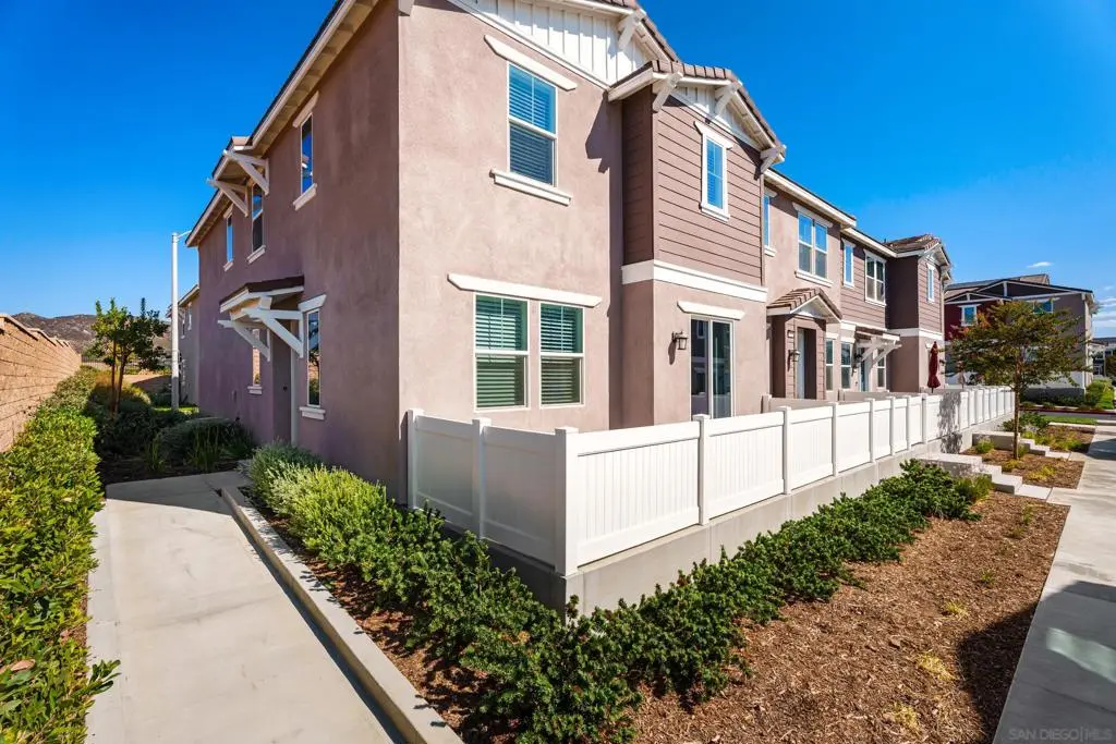 36351 Elizabeth Lane 2107, Wildomar, CA — listing photo 1