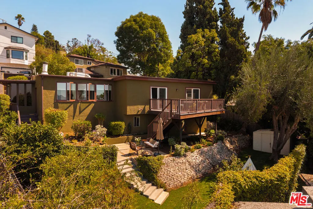 2415 Hines Drive, Los Angeles, CA — listing photo 1