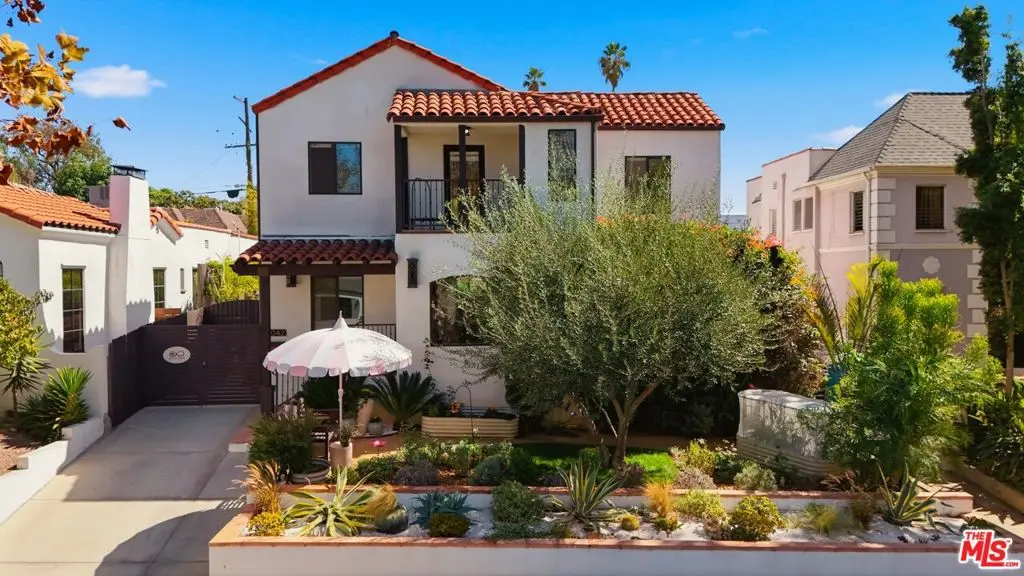 1042 S Stanley Avenue, Los Angeles, CA — listing photo 1