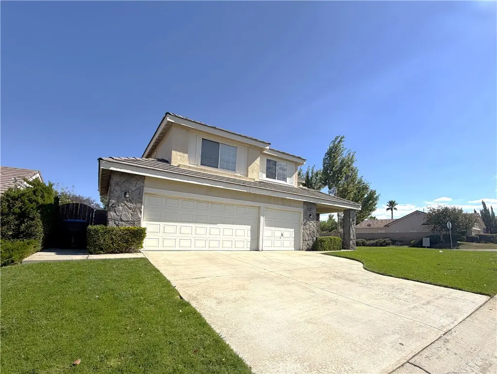 40902 Riverock Lane, Palmdale, CA — listing photo 1