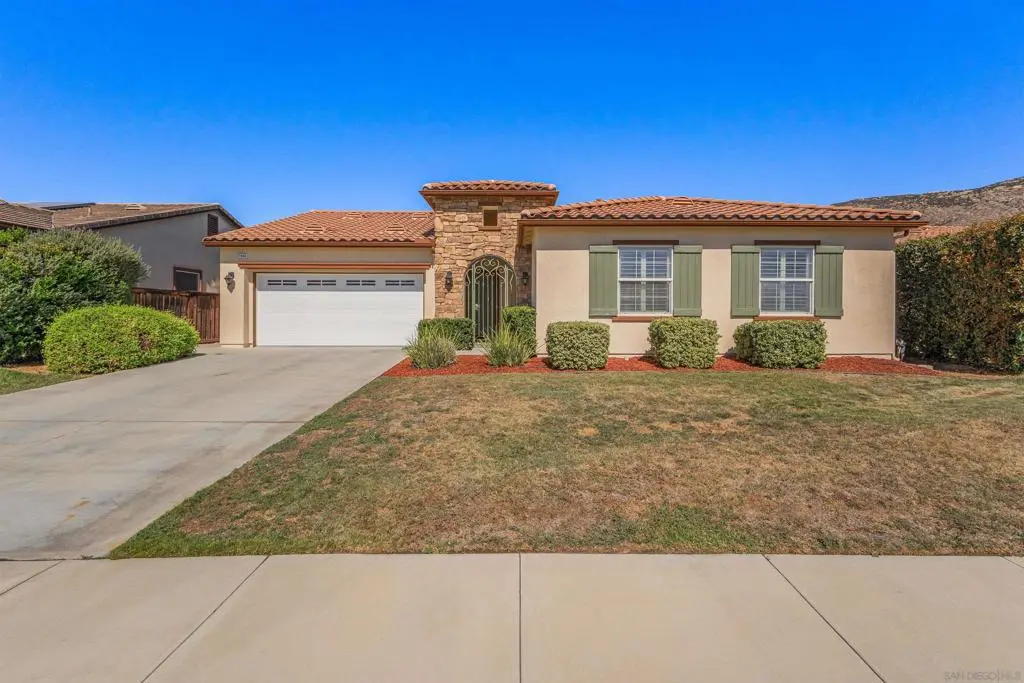 23060 Sienna Ln, Moreno Valley, CA — listing photo 1