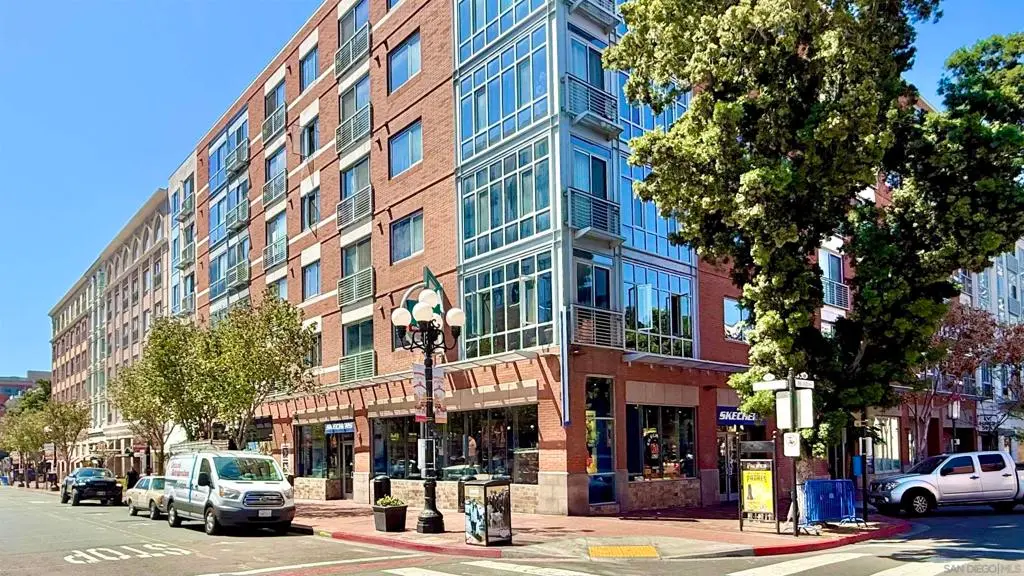 445 Island Ave 504, San Diego, CA — listing photo 1