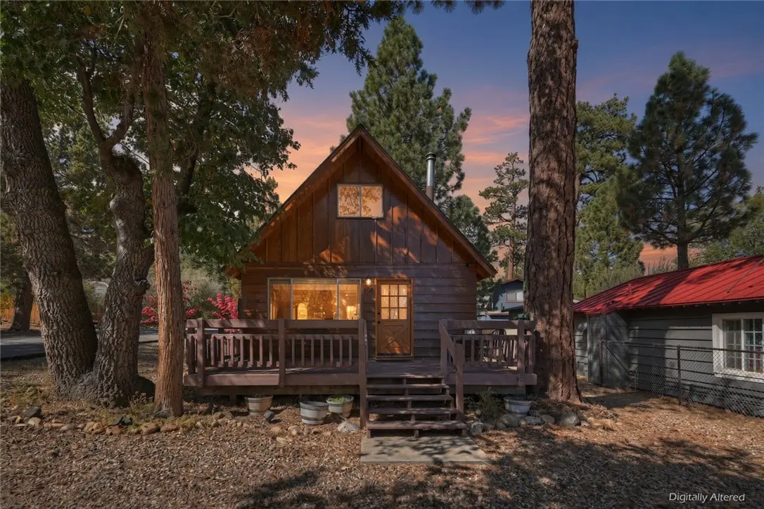 698 Highland, Sugarloaf, CA — listing photo 1