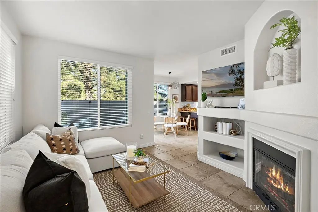 42 Paseo Viento, Rancho Santa Margarita, CA — listing photo 1