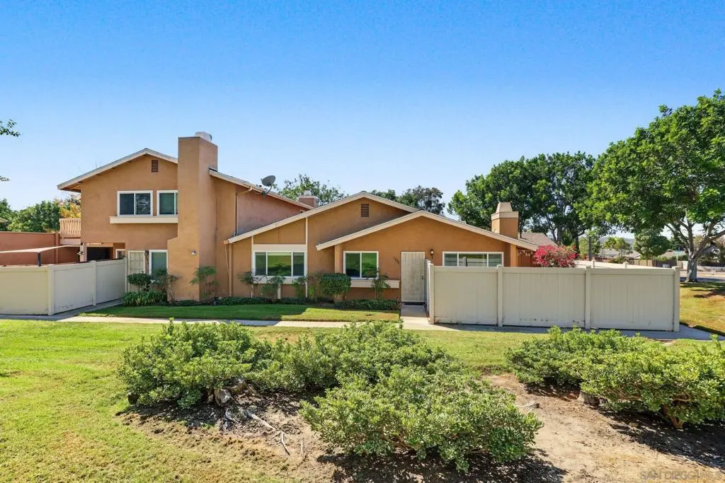 1906 Park Dale Lane, Encinitas, CA — listing photo 1