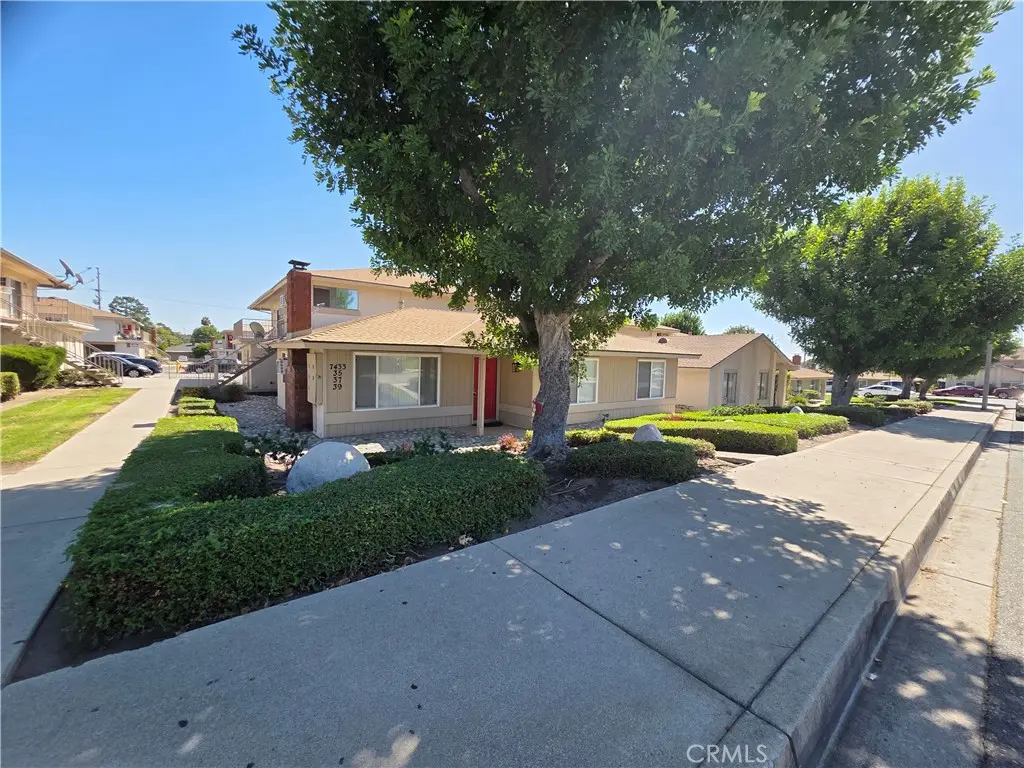 Apartment for rent at 7433 Napa Court, Rancho Cucamonga, CA featuring 3 beds and 2 baths