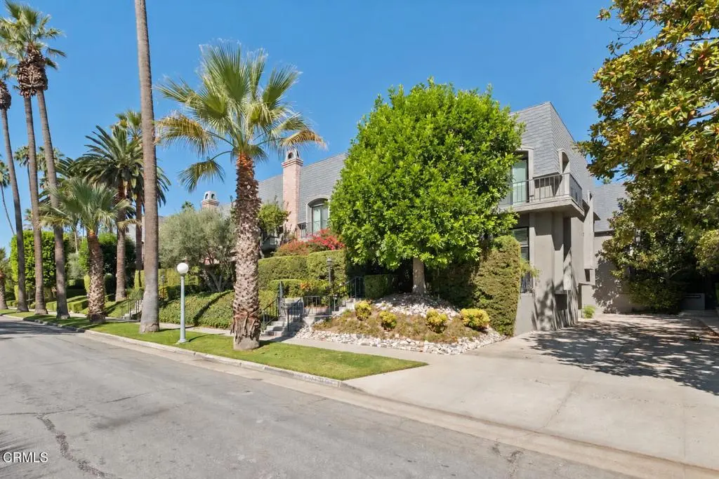 368 S Orange Grove Boulevard, Pasadena, CA — listing photo 1