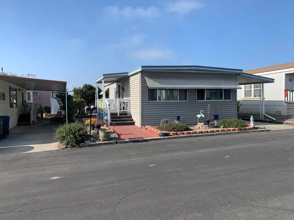 Manufactured In Park for sale at 501 Anita Street Spc 50, Chula Vista, CA featuring 2 beds and 1 bath