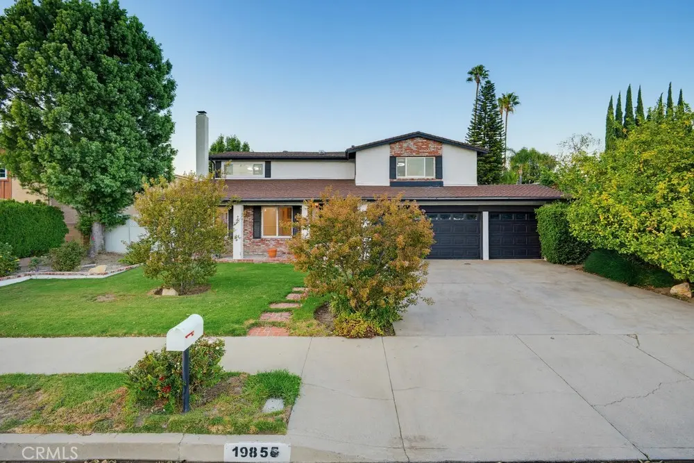 19859 Vintage, Chatsworth, CA — listing photo 1