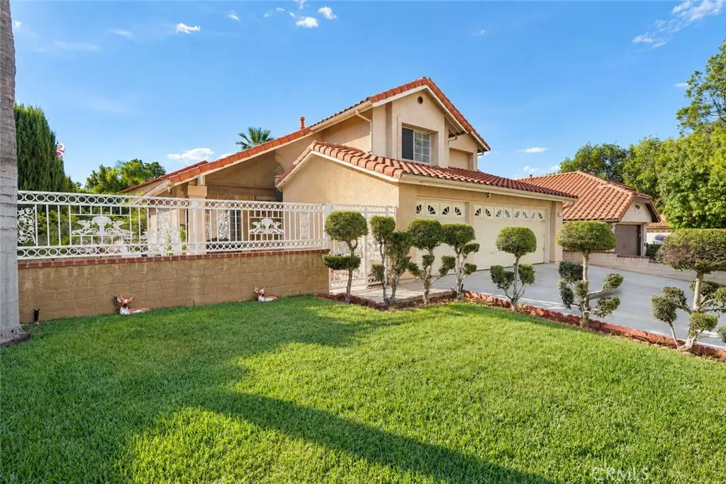 2208 Coachman Circle, Corona, CA — listing photo 1