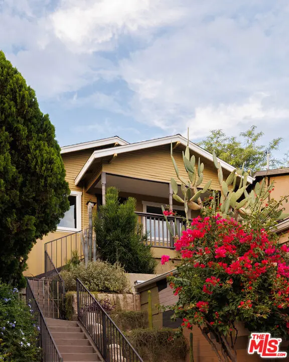 6205 Vidette Street, Los Angeles, CA — listing photo 1