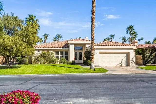 2 Brentwood Way, Palm Desert, CA — listing photo 1