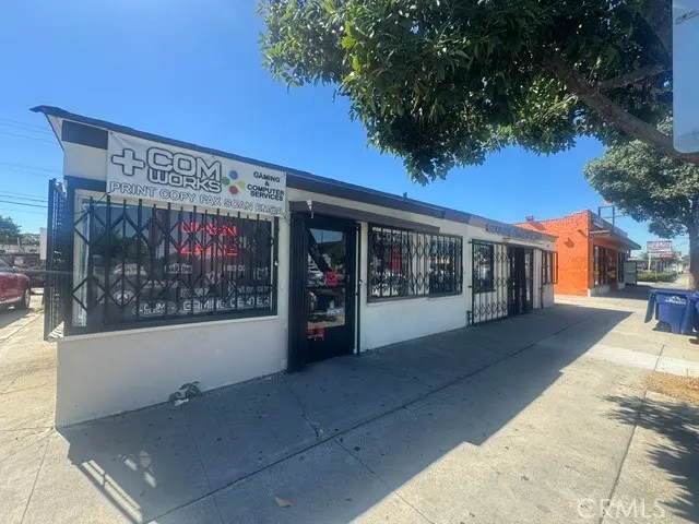 3292 Tweedy Boulevard, South Gate, CA — listing photo 1
