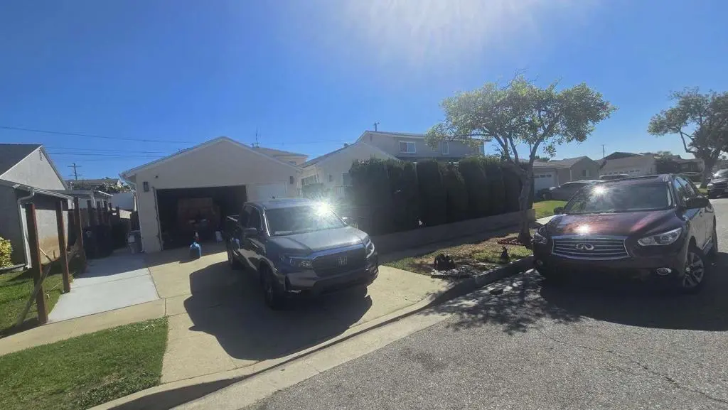11612 Cimarron, Hawthorne, CA — listing photo 1