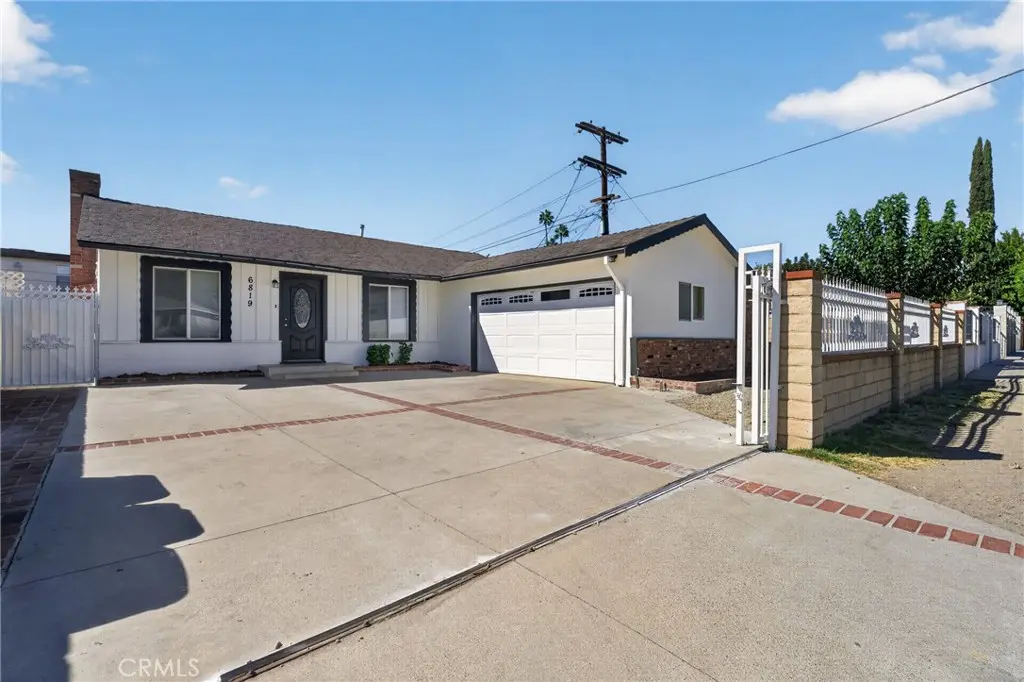 6819 Bellaire Avenue, North Hollywood, CA — listing photo 1
