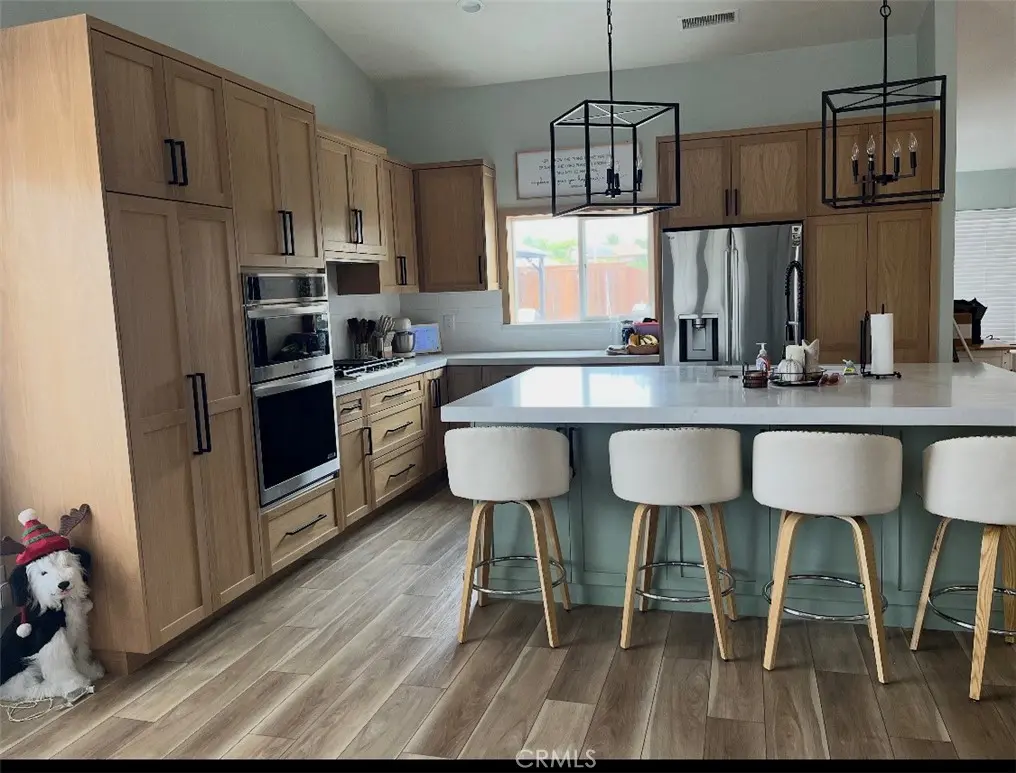 Residential Lease for rent at 24340 Kentucky Derby, Murrieta, Riverside County, CA featuring 4 beds and 2 baths
