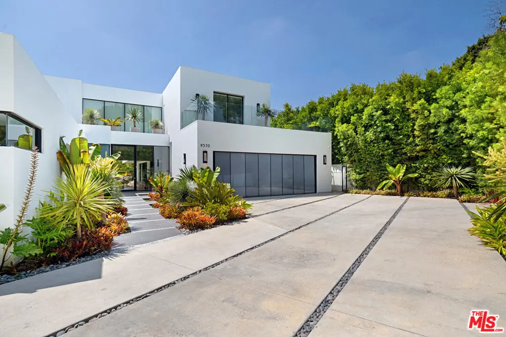 Single Family Residence for sale at 9570 SUNSET Boulevard, Beverly Hills, CA featuring 7 beds and 9 baths