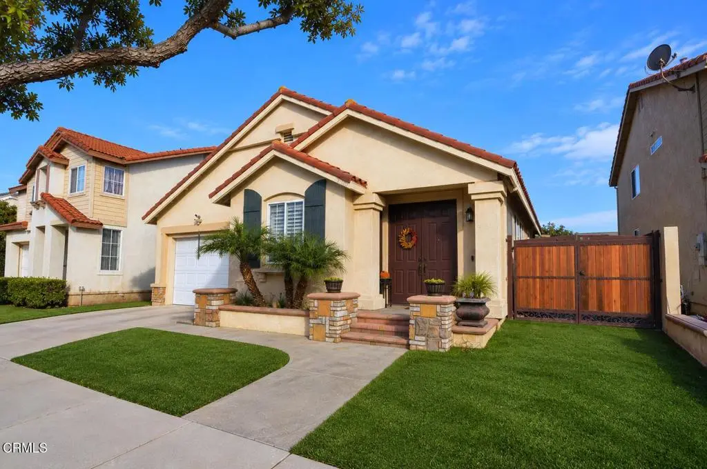 5460 Dunbar Drive, Oxnard, CA — listing photo 1
