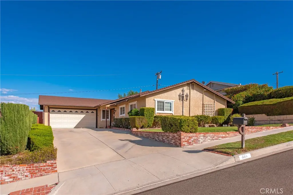 Single Family Residence for sale at 856 Moffatt Circle, Simi Valley, CA featuring 4 beds and 2 baths