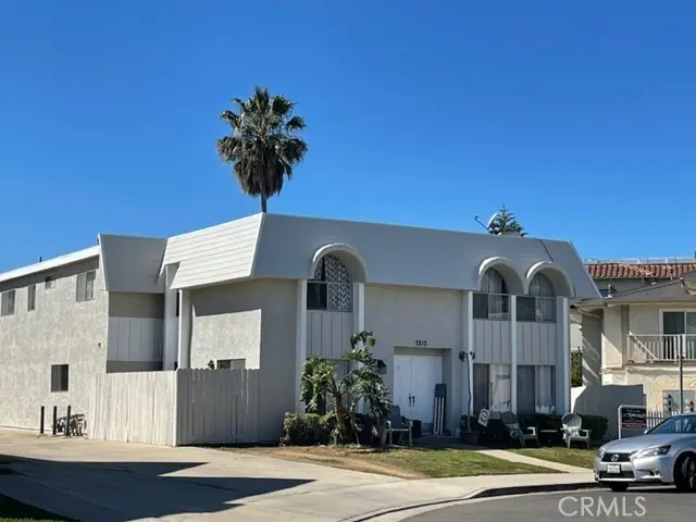7812 Shaffer Circle 3, Huntington Beach, CA — listing photo 1