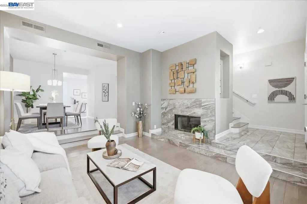 Townhouse for sale at 433 Camille Cir 15, San Jose, CA featuring 3 beds and 3 baths