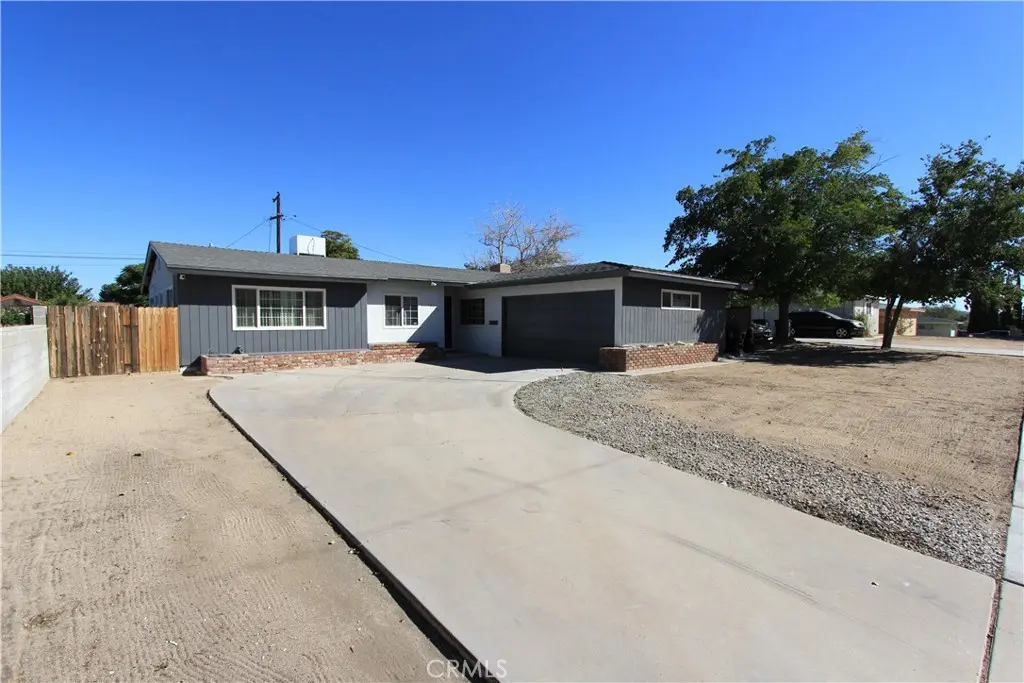 16258 Forrest, Victorville, CA — listing photo 1