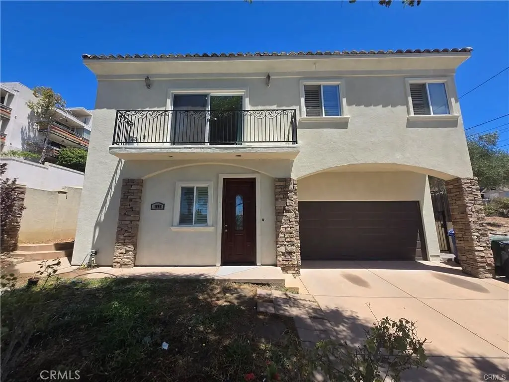 1888 Stanley, Signal Hill, CA — listing photo 1