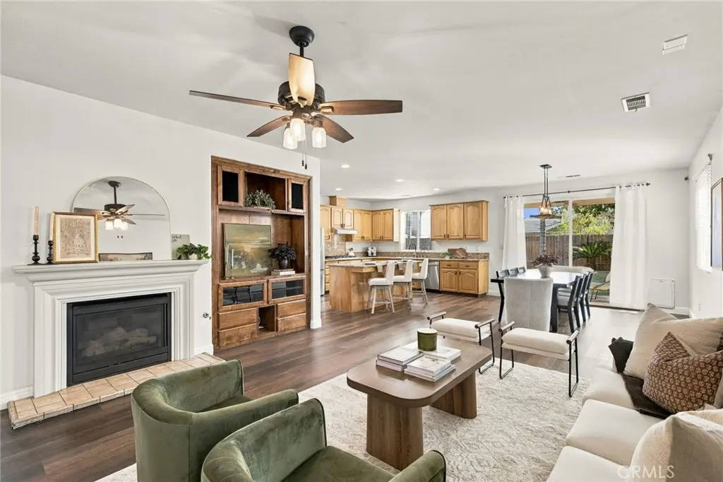 12507 Jacksonville Avenue, Bakersfield, CA — listing photo 1