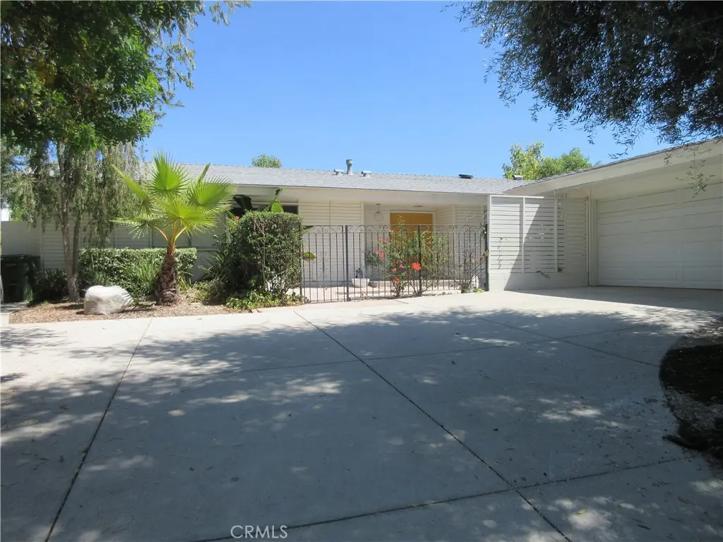 24300 Hatteras Street, Woodland Hills, CA — listing photo 1