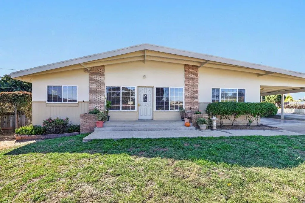 24 Verde Way, Royal Oaks, CA — listing photo 1