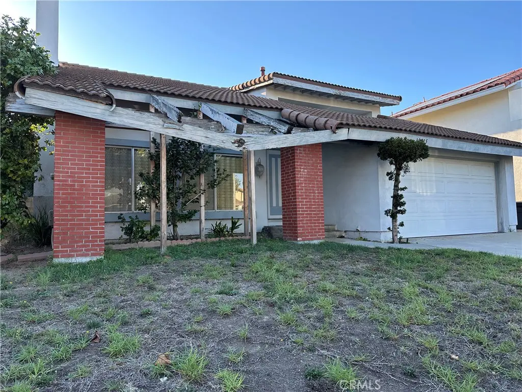 19815 Tomlee Avenue, Torrance, CA — listing photo 1