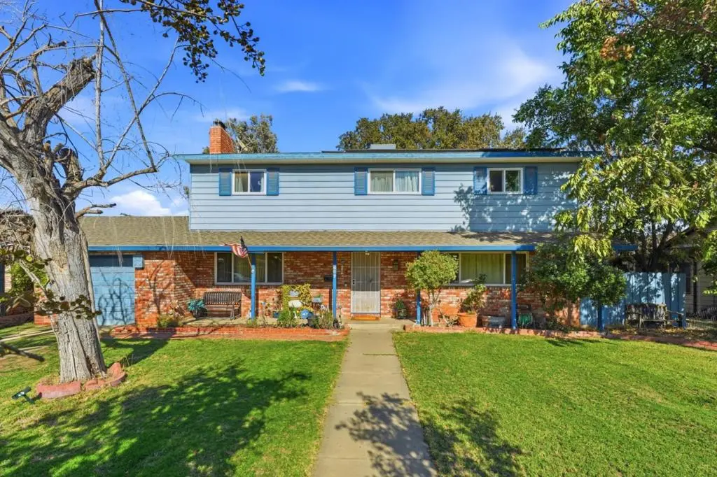 Single Family Residence for sale at 607 N 4th Street, Patterson, CA featuring 4 beds and 3 baths
