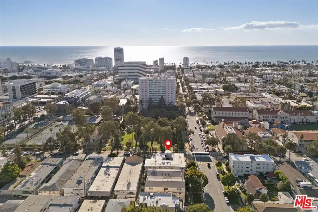1101 Lincoln Boulevard 5, Santa Monica, CA — listing photo 1