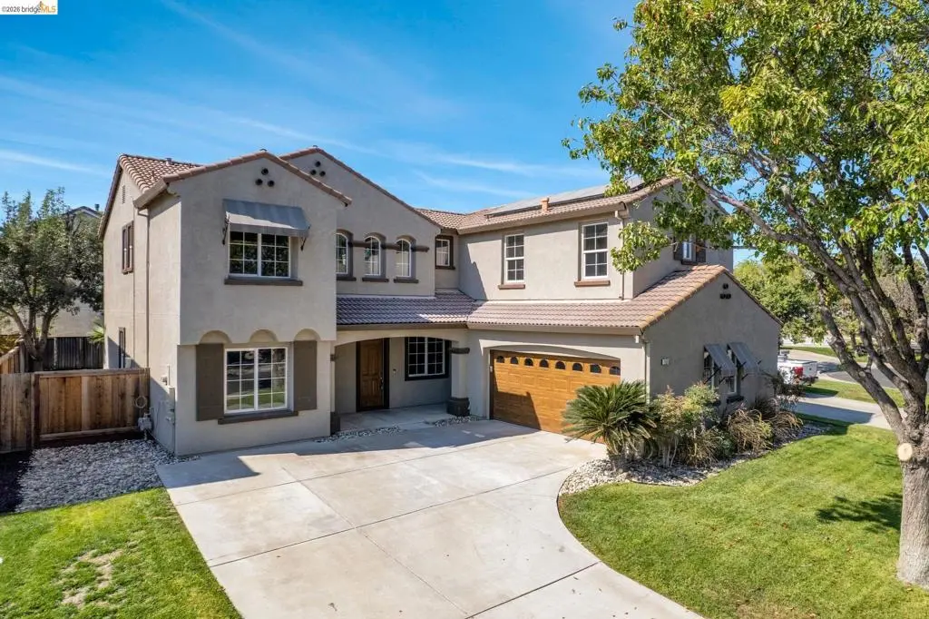 1060 Berkshire Ct, Discovery Bay, CA — listing photo 1