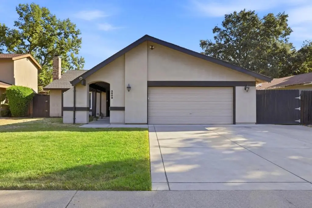 3009 Nikol Street, Sacramento, CA — listing photo 1