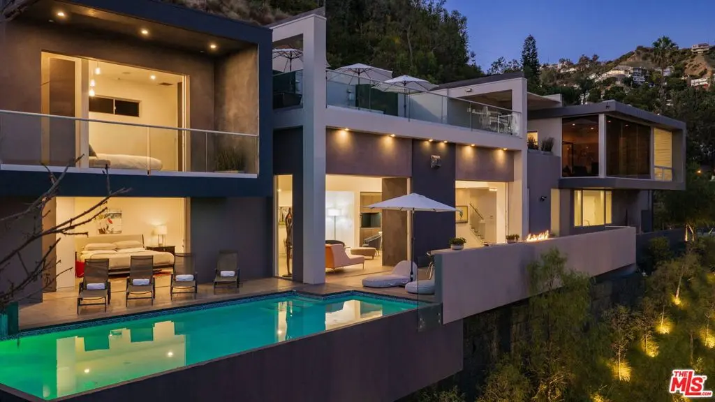1489 Stebbins Terrace, West Hollywood, CA — listing photo 1