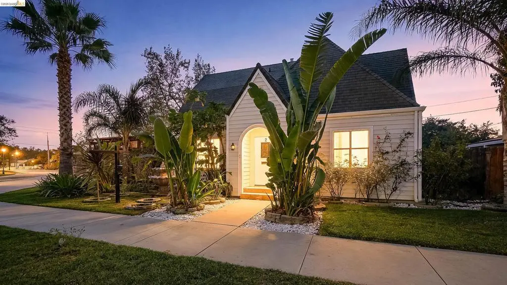 Single Family Residence for sale at 2 4th Ave, Isleton, CA
