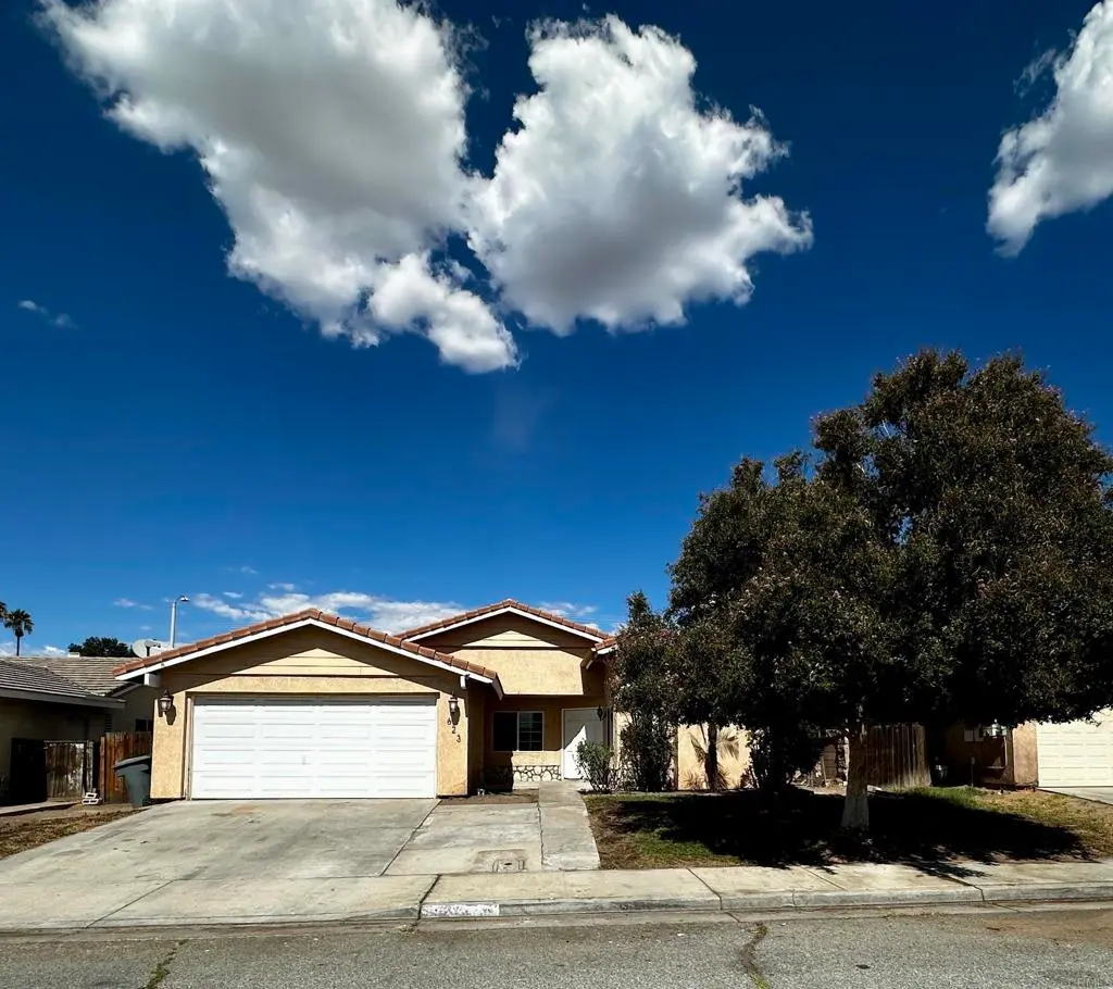 Single Family Residence for sale at 623 Carmen Drive, San Jacinto, CA featuring 3 beds and 2 baths