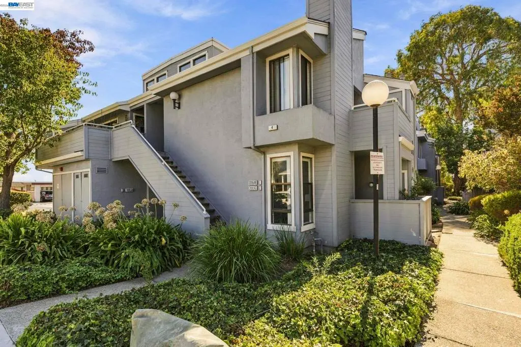 Condominium for sale at 39951 Parada St A, Newark, CA featuring 2 beds and 2 baths